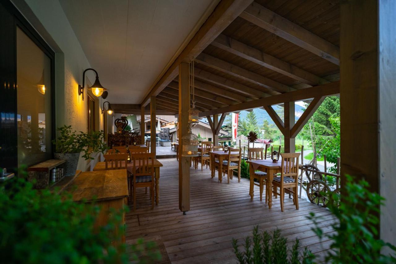 Hotel Landhaus Tirolerherz Sankt Ulrich am Pillersee Eksteriør billede